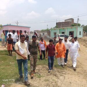वाल्मीकिनगर सांसद की पहल पर नयागांव रामपुर पंचायत के नितीशनगर में जलजमाव से मुक्ति के लिए मनरेगा से मिट्टी भराई कार्य शुरू।