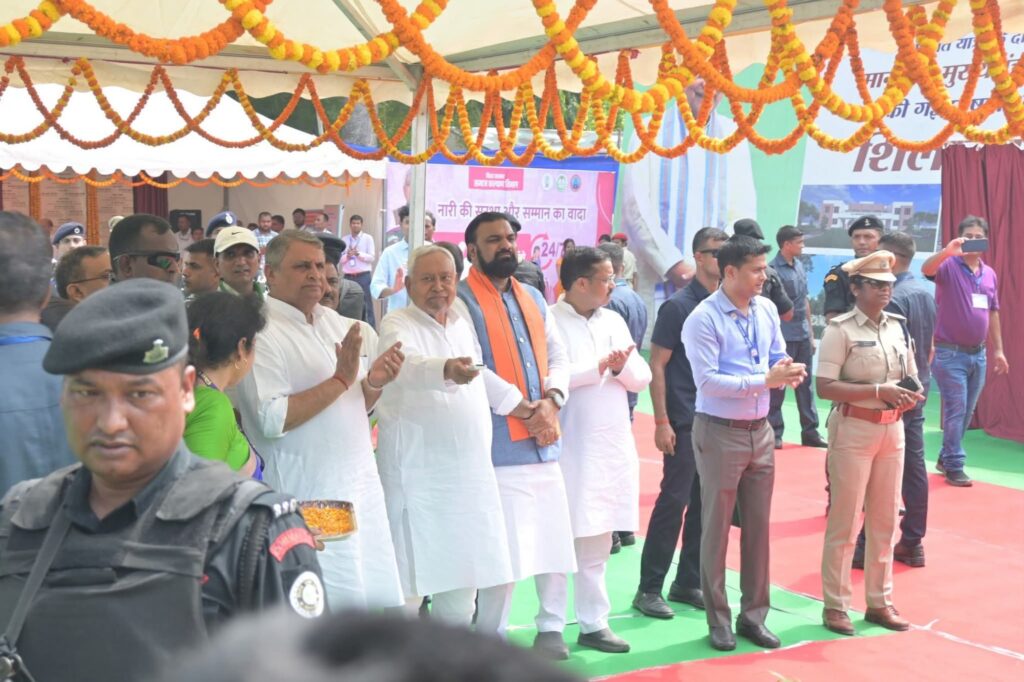 मुख्यमंत्री ने1198.86 करोड़ रुपया की लागत की 357 योजना का उद्घाटन एवं शिलान्यास किया