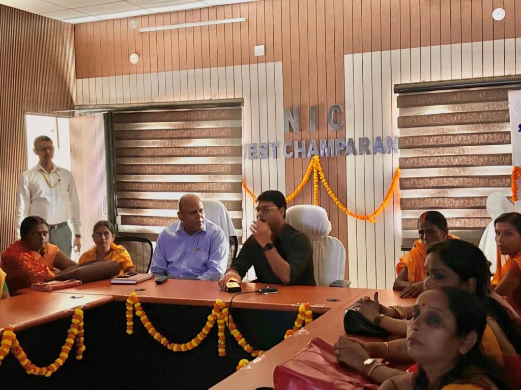 पश्चिम चंपारण की 93,000हजार महिला को 10-10 हज़ार रूपया की राशि का अंतरण