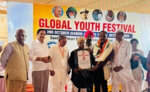 समस्तीपुर जिले के अधिवक्ता डॉ संजय कुमार बबलू ग्लोबल यूथ फेस्टिवल में हुए सम्मानित