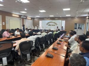 गन्ना पेराई सत्र 2025-26 की तैयारी के लिए बैठक सम्पन्न।*