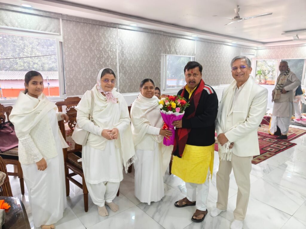 भाजपा के राष्ट्रीय कार्यकारी अध्यक्ष बनने पर नितीन नवीन का ब्रह्माकुमारी में अभिनन्दन