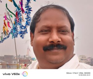 श्रद्धांजलि सभा:डीसीएम राजेश कुमार के निधन पर पीएचसी हरनाटांड़, में डाक्टर एवं स्वास्थ्यकर्मियों ने शोक व्यक्त किया