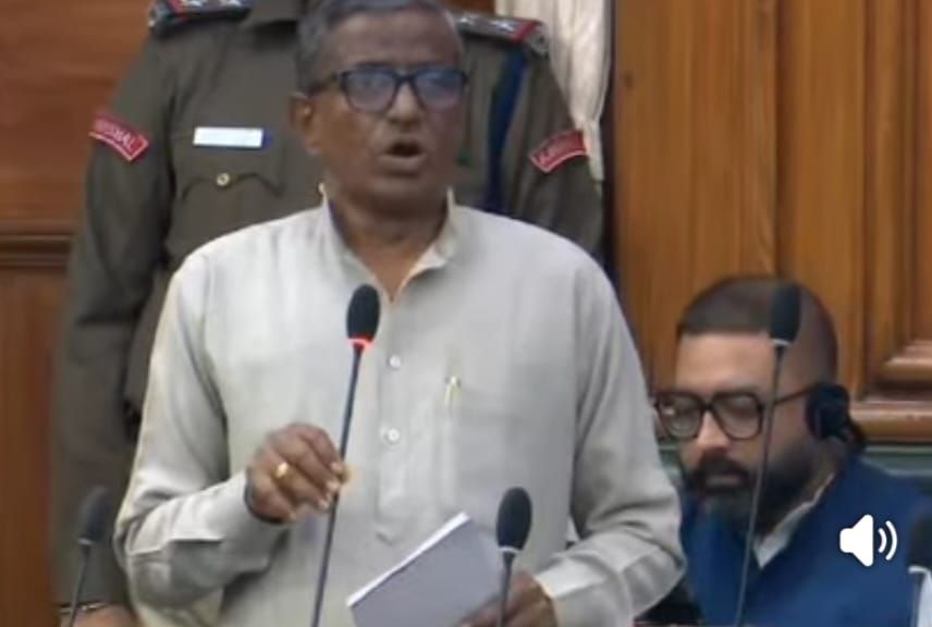 बगहा अनुमंडलीय अस्पताल की बदहाल व्यवस्था को सुधारने के लिए विधायक राम सिंह ने सदन में मांग रखी