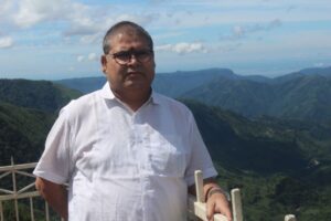 नरकटियागंज:टीपी वर्मा काॅलेजकर्मी पर महिला ने प्राथमिकी दर्ज कराई