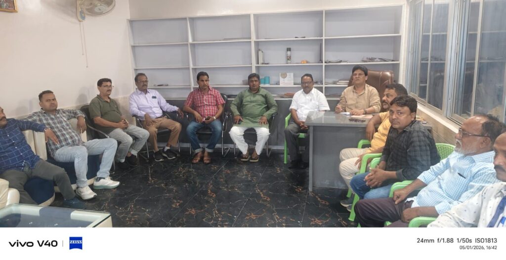 3 मई को ई. निशांत कुमार के आगमन की तैयारी को लेकर बगहा के पूर्व सभापति आवास पर जदयू की महत्वपूर्ण बैठक संपन्न।