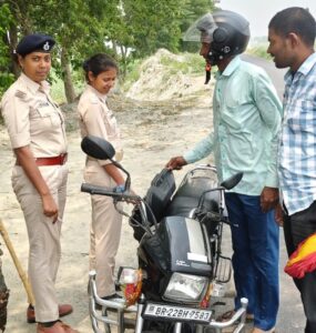 सेमरा थाना पुलिस ने चलाया सघन वाहन जांच अभियान।