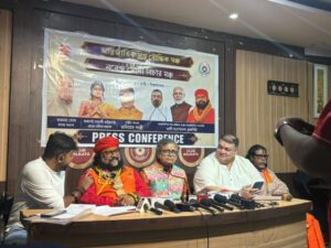 पश्चिम बंगाल में हर मन्दिरों में ध्वज लगाना अनिवार्य करे सरकार – स्वामी स्वदेशानंद