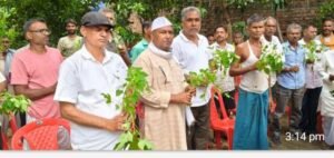 किसान नेता स्व. श्याम किशोर सिंह की 16वीं पुण्यतिथि पर सेमिनार सह वृक्षारोपण