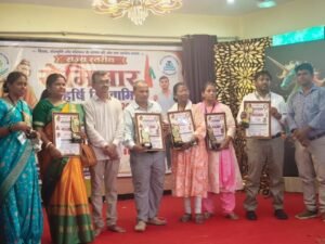 महर्षि विश्वामित्र गुरु सम्मान से जिले के पांच शिक्षक सम्मानित