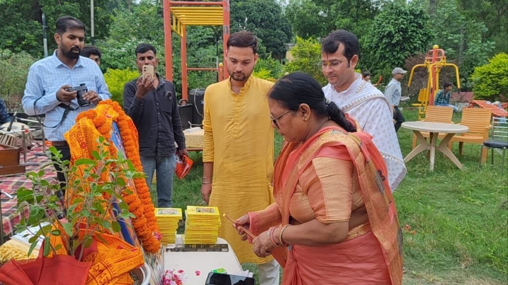 सहारा वृद्धाश्रम में गूंजा श्रीराम कथा का संदेश