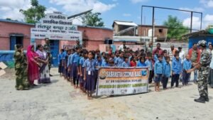 SSB 21वीं वाहिनी ने जीवंत गाँव संतपुर में चलाया जागरूकता अभियान, छात्र-छात्राओं एवं ग्रामीणों को नशामुक्त भारत, बेटी बचाओ-बेटी पढ़ाओ और स्वच्छ भारत का दिया संदेश