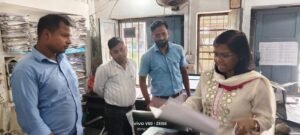 आरटीपीएस में गलत निवास प्रमाण पत्र की शिकायत पर बगहा एसडीम ने की कार्रवाई